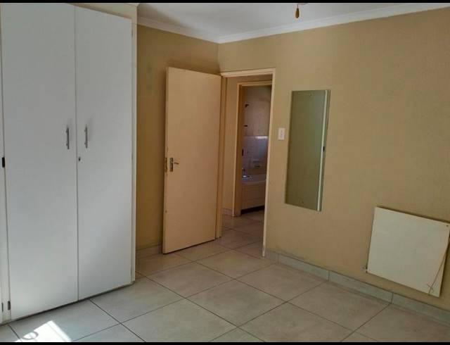 2 BEDROOM TOWNHOUSE FOR SALE IN BIRCHLEIGH